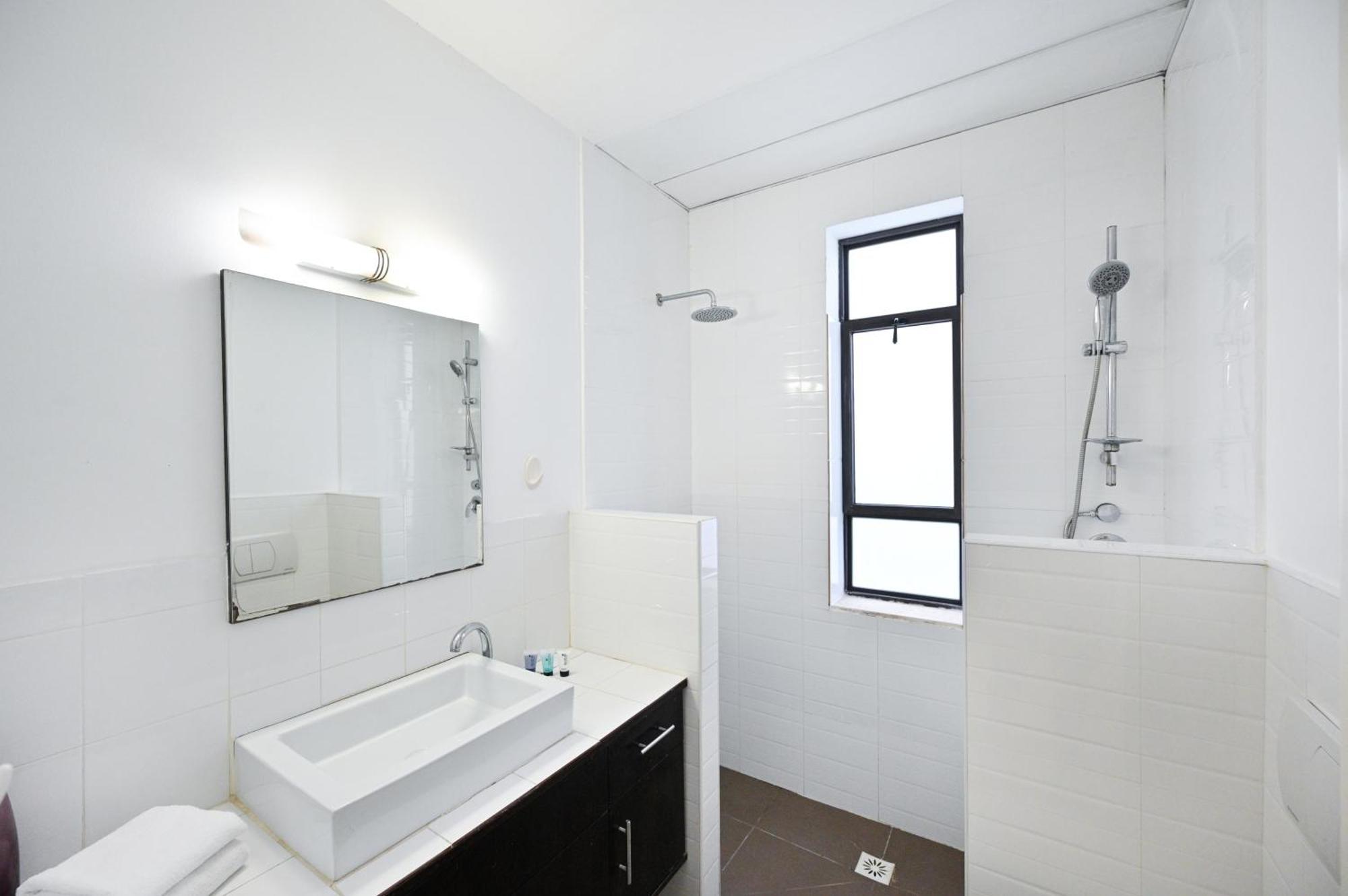 Nice 2Br Near Gordon Beach By Holyguest テル・アビブ エクステリア 写真