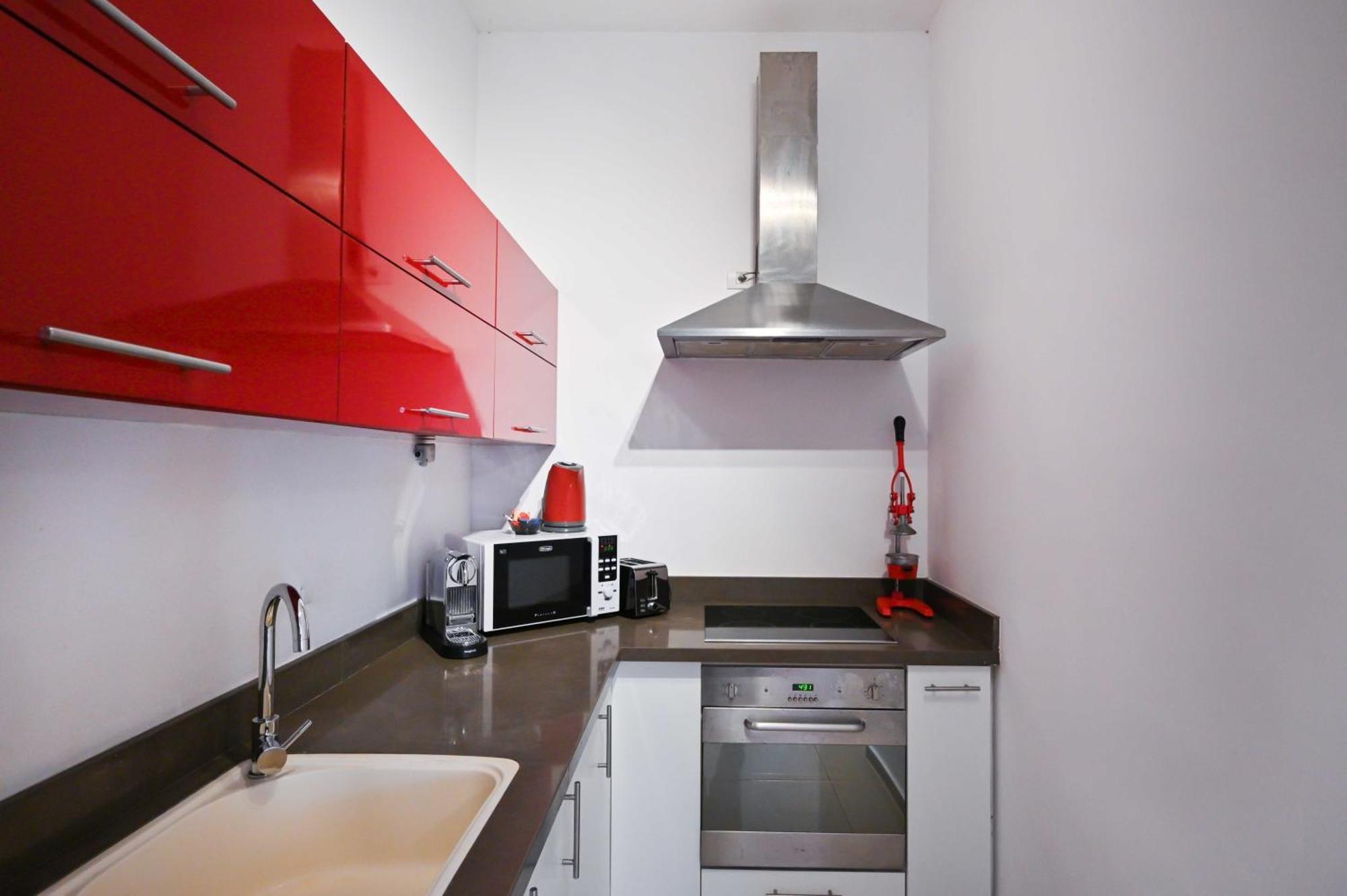 Nice 2Br Near Gordon Beach By Holyguest テル・アビブ エクステリア 写真