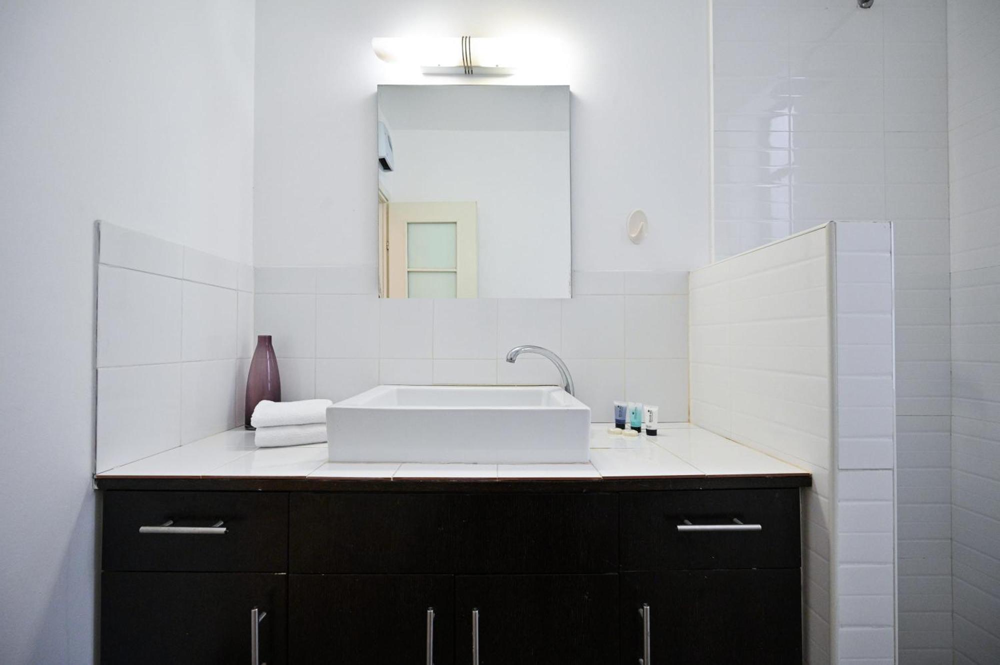 Nice 2Br Near Gordon Beach By Holyguest テル・アビブ エクステリア 写真